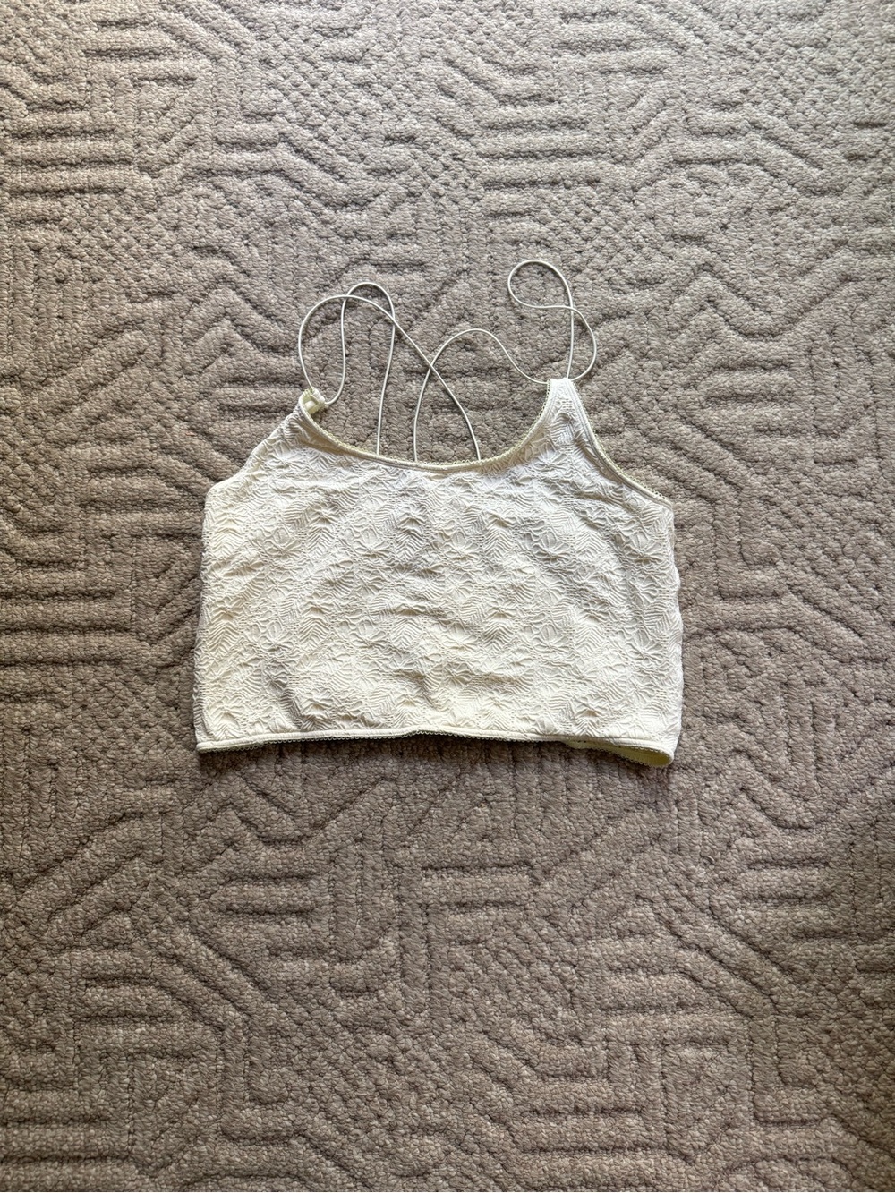 Fabletics Cream Textured Strappy Crop Tank